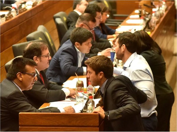 Presentan proyecto para un régimen especial de deudas
