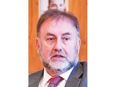 Ministro de Hacienda está en cuarentena