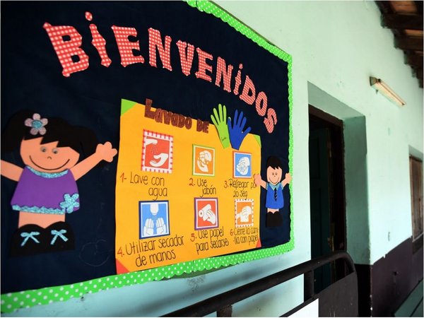 Casi una  semana de clases perdidas y docentes aún  están desorientados