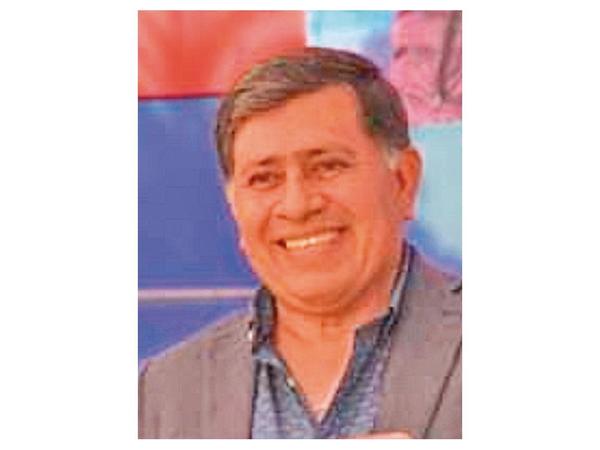 Armando Gómez renuncia a la Intendencia de Lambaré