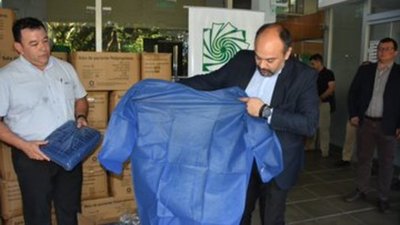 EBY entrega lotes de implementos médicos a Salud Pública - .::RADIO NACIONAL::.
