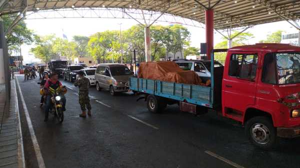 Los paraguayos se volcaron a Foz de Yguazú