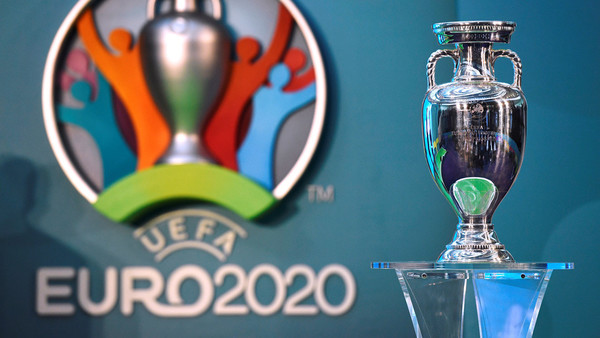 La UEFA acepta posponer la Eurocopa a 2021 - .::RADIO NACIONAL::.