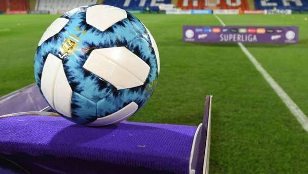 Argentina suspenderá el fútbol este martes por el coronavirus » Ñanduti