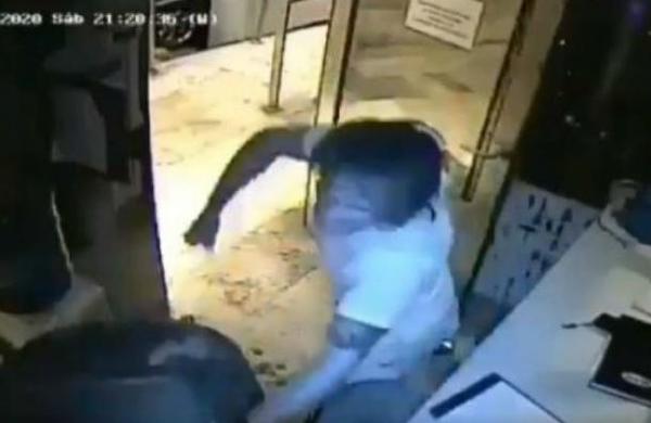 La brutal golpiza a un guardia de seguridad que trató que sujeto cumpliera la cuarentena - C9N