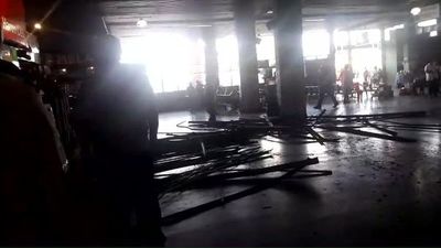 Nueva “desgracia con suerte” tras caída de cielorraso en la Terminal de Asunción - Nacionales - ABC Color
