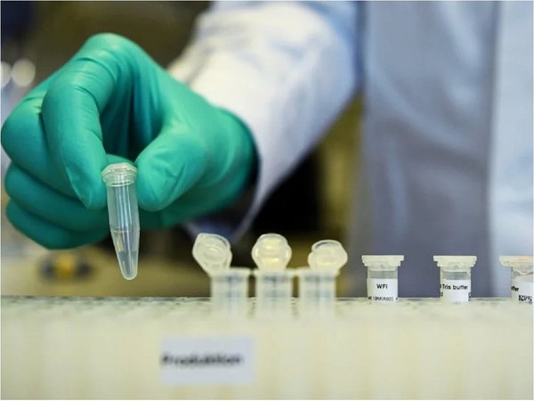 China dice haber desarrollado "con éxito" una vacuna contra el coronavirus
