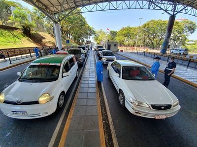 Preocupante concurrencia de paraguayos a Foz de Yguazú - ABC en el Este - ABC Color