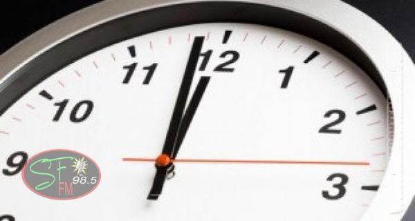 Decreto se mantiene y desde este domingo se atrasa hora en Paraguay