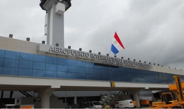 Medida contra COVID-19: Aeropuertos de Paraguay ya no recibirán extranjeros no residentes