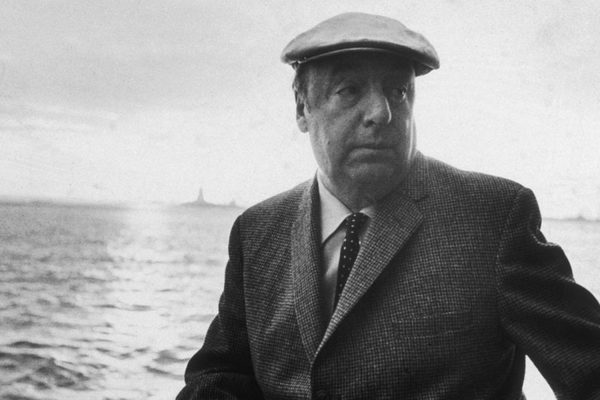 Aplazan la subasta de la mayor colección privada de documentos de Neruda » Ñanduti