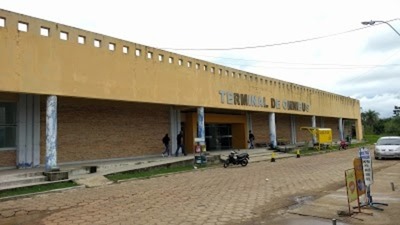 Suspenden viajes de buses y minibuses por diez días - .::RADIO NACIONAL::.