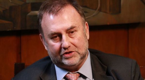 Gobierno plantea postergar pago de impuestos por dos meses