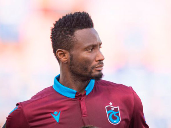 Obi Mikel deja el Trabzonspor para no jugar durante el coronavirus