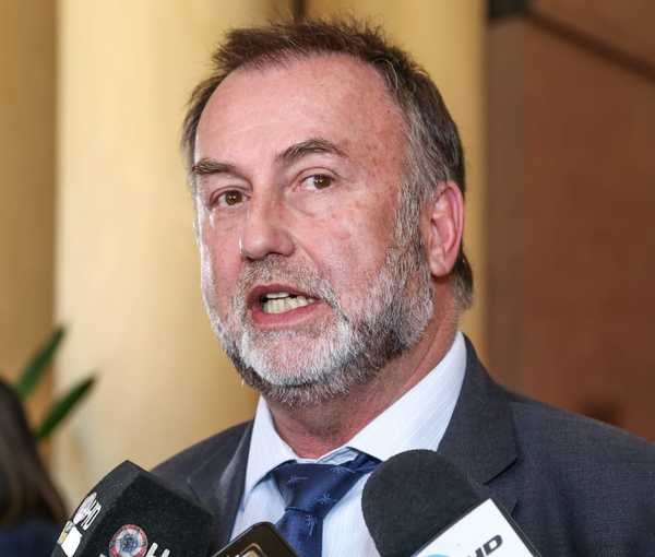 Gobierno estudia una moratoria en el pago de impuestos por dos meses - .::RADIO NACIONAL::.