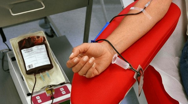 “Si salís de tu casa que sea para salvar vidas”: urge en servicios donantes de sangre para internados