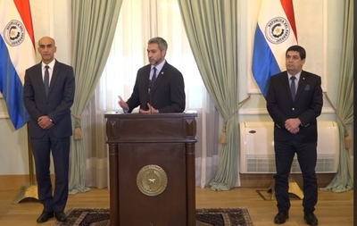 Ejecutivo decreta racionalización de gastos y presenta proyecto para reorientar royalties de binacionales | .::Agencia IP::.