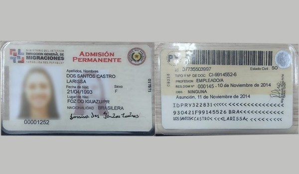 Interceptan a brasileña que intentó ingresar al país con documentos falsos - ADN Paraguayo