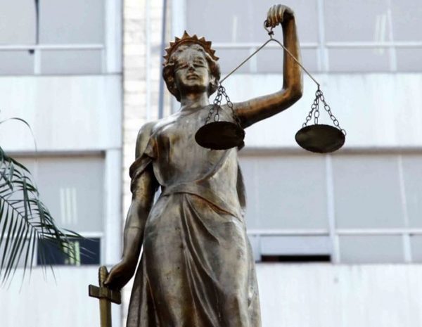 CSJ establece que embarazadas, madres lactantes y mayores de 65 años no presten servicios durante la emergencia » Ñanduti
