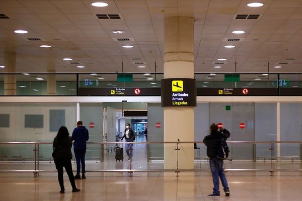 Más de 500 millones de personas llamadas a quedarse en casa