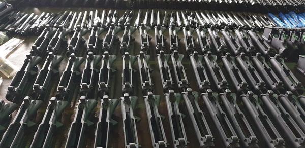 Incautan gran cantidad de armas en el aeropuerto Guaraní - ADN Paraguayo
