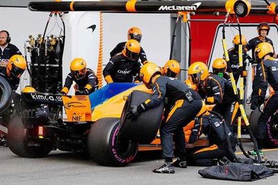 Mecánico de McLaren se cura del nuevo coronavirus - Automovilismo - ABC Color