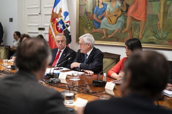 Chile decreta “estado de catástrofe” por coronavirus y saca a militares a las calles - Mundo - ABC Color