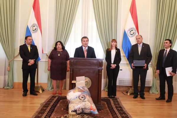 Gobierno prepara entrega de kits de alimentos y adelantos en Tekopora