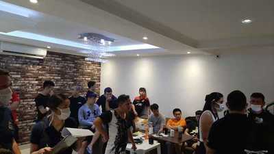 Comitiva fiscal-policial encuentran 15 taiwaneses en lujosa vivienda del Área 3