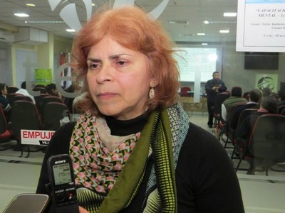 COVID-19: La falsa información no hace otra cosa que generar pánico y tomar malas decisiones, advierte especialista