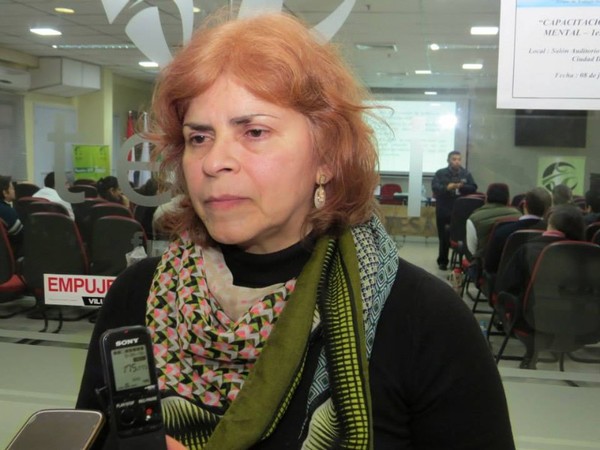 COVID-19: La falsa información no hace otra cosa que generar pánico y tomar malas decisiones, advierte especialista