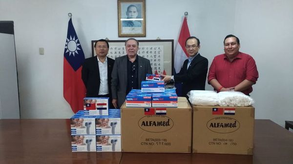 Consulado de Taiwán entrega termómetros infrarrojos y tapabocas - ABC en el Este - ABC Color