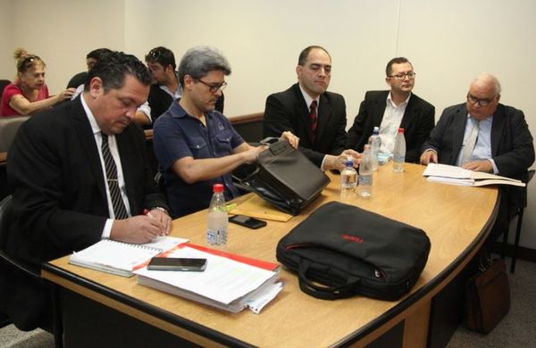Guachiré, acusado de desviar G. 1.200 millones, pide auxilio a la Corte Interamericana de DD.HH. - Nacionales - ABC Color