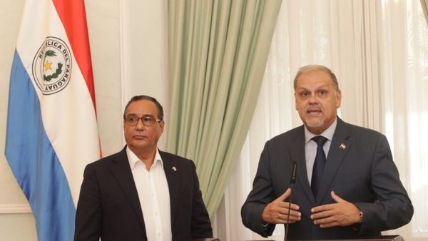 Elaboran lista para entrega de kits de alimentos