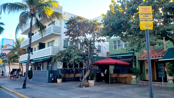 Una Miami Beach desconocida en su primer día sin bares ni restaurantes