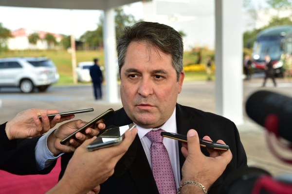 Solo tres aerolíneas operan en el país y estiman que se cancelen todas las operaciones - ADN Paraguayo