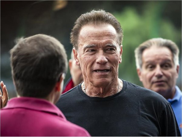 Arnold Schwarzenegger y TikTok se unen para donar comida durante la pandemia