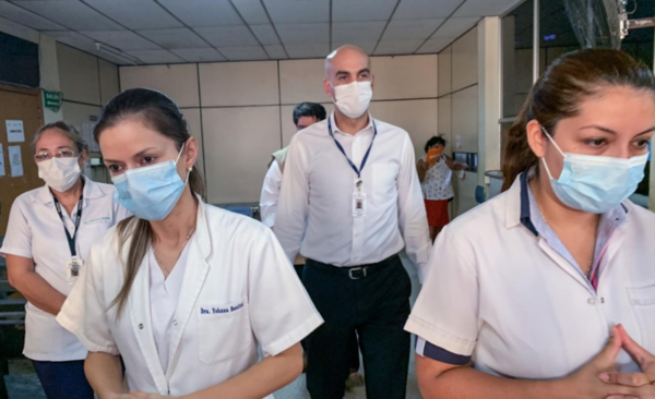 HOY / Más presupuesto, menos carga horaria y liberar a médicos de mayor edad exigen
