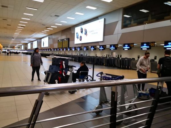 Compatriota varada en Perú desmiente asistencia de la Embajada - Nacionales - ABC Color