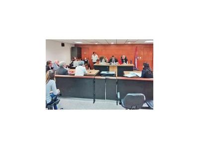 Doble recusación para juicio a Camilo y denuncian coimeada