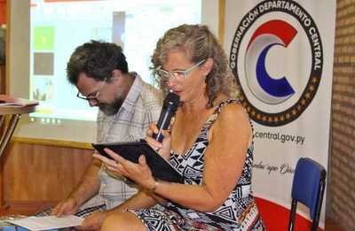 Gobernación de Central impulsa taller de lectura para docentes del nivel inicial - Informate Paraguay