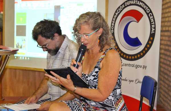 Gobernación de Central impulsa taller de lectura para docentes del nivel inicial - Informate Paraguay