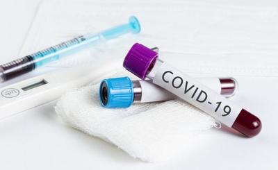Covid-19: Paciente infectado recibe el alta médica
