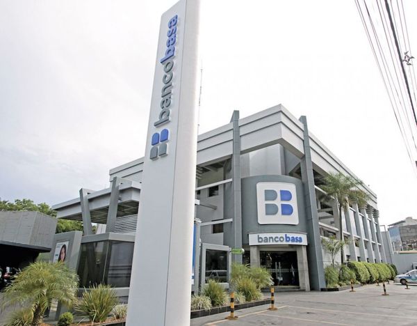 Banco Basa congela pago de créditos por tres meses