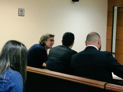 Juez decreta prisión para Carlos Báez