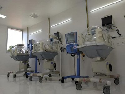 Médico apartado dice que terapistas no están equipados para el Covid-19