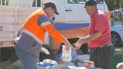 Se deberá esperar una semana para la entrega de kits alimenticios