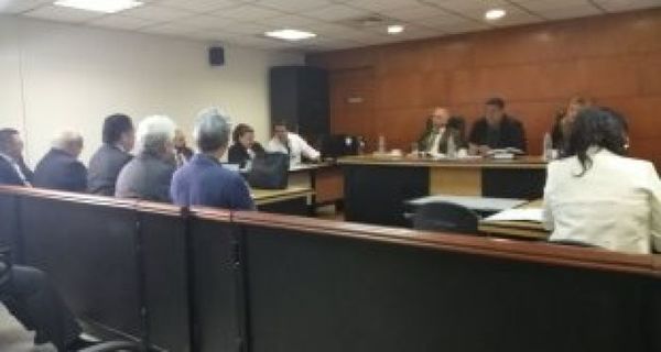 Coquitos de oro: Rechazan nueva chicana de Soares y ordenan que continúe el juicio oral