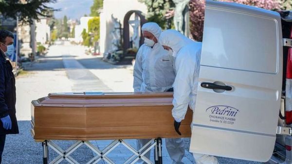 Coronavirus: Italia alcanza un nuevo récord al registrar 627 muertos por covid-19 en un día