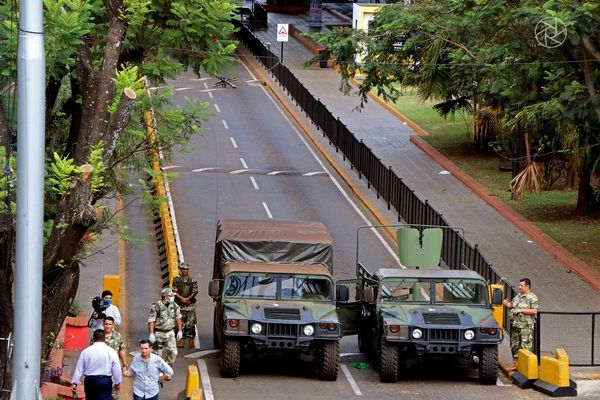 Unos 198 brasileños con residencia legal ya pudieron salir por CDE